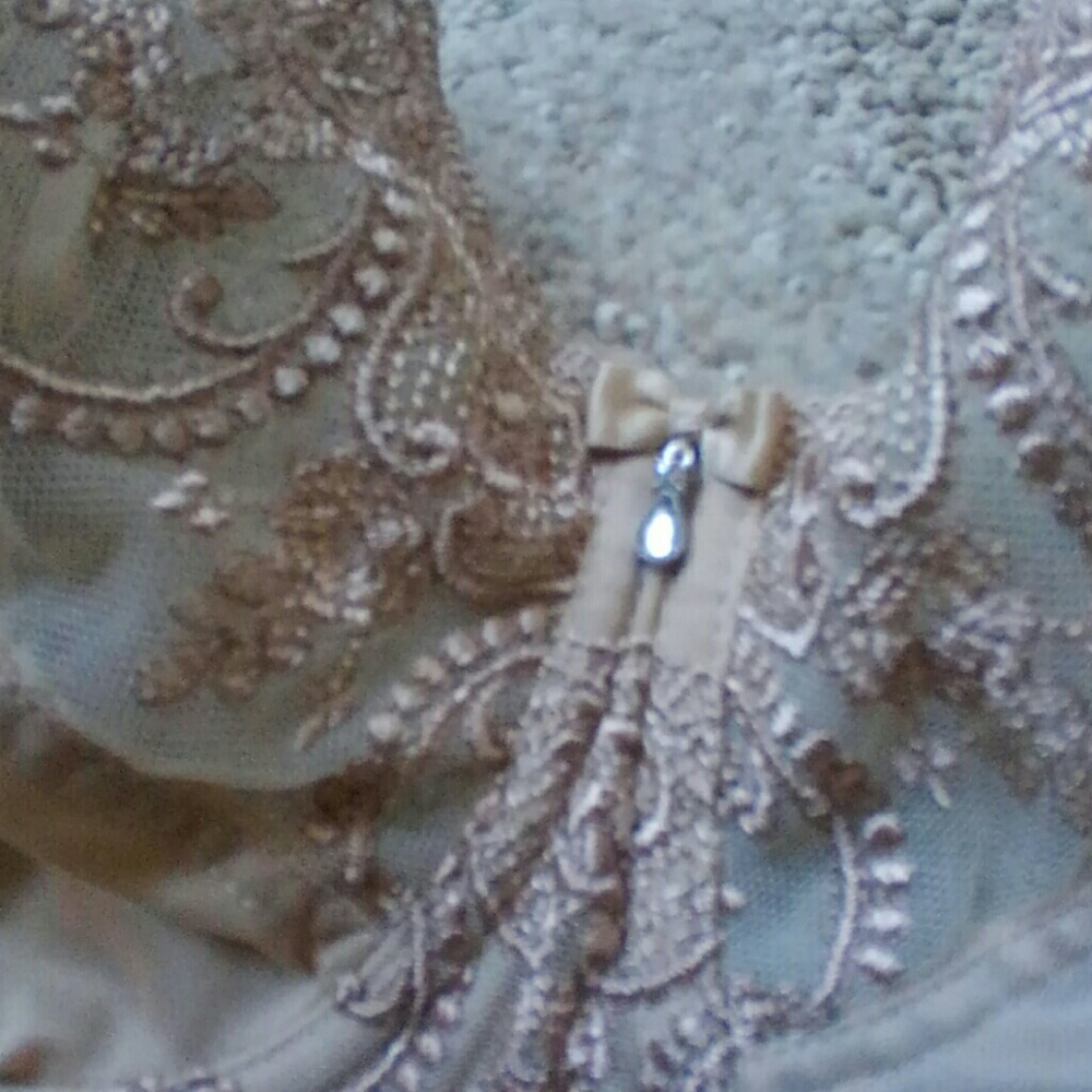 32J bra - Picture 2 of 5
